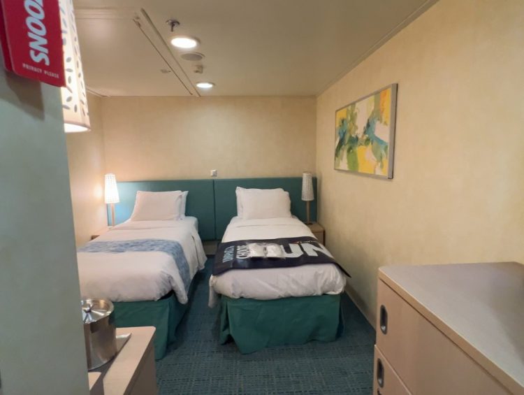 Cruise Ship Cabin Tours - Carnival Cloud 9 Spa Interior Cabin Tour - Cabin 10130 on Carnival Sunshine