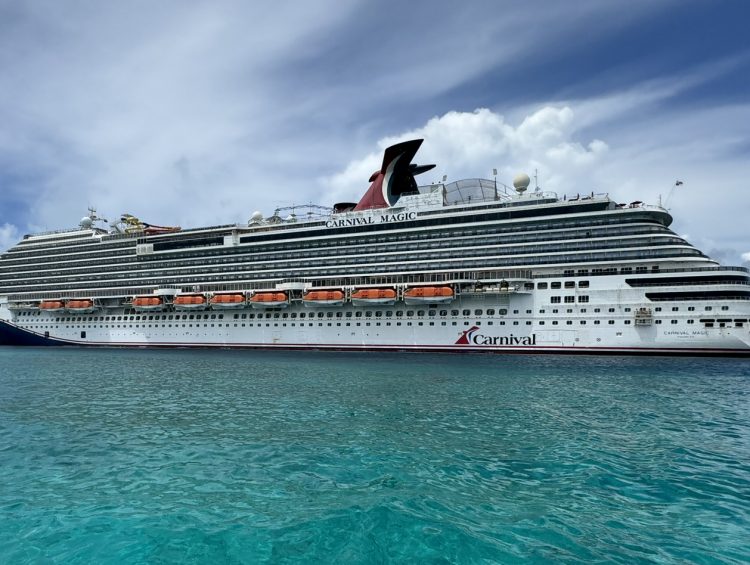 Top 10 Tips for Saving Money on a Carnival Cruise